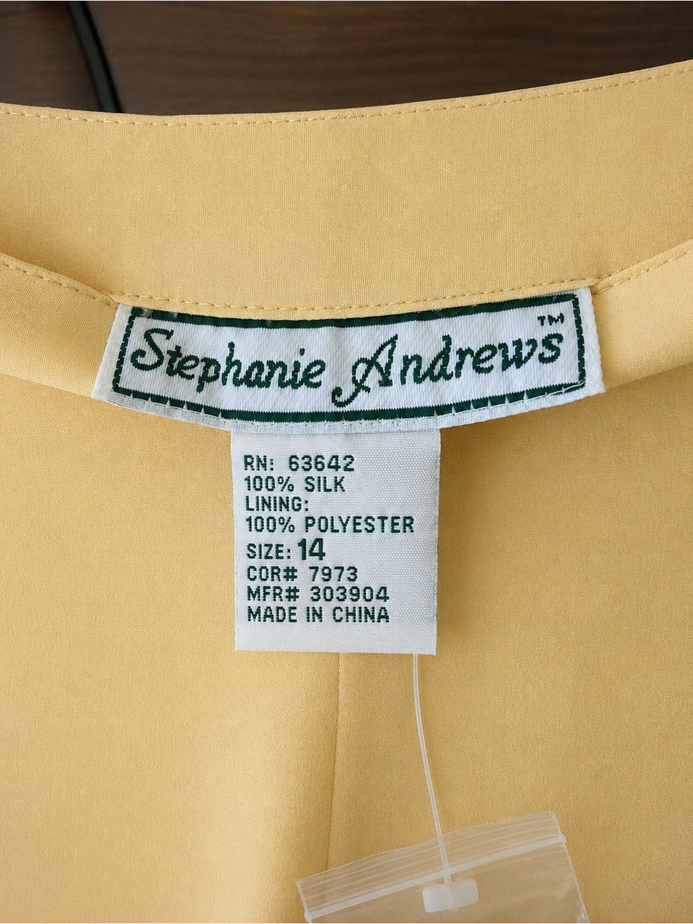 Vintage Stephanie Andrews 100% Silk Butter Yellow A-Line Maxi Skirt| Size 14 - Picture 3 of 3